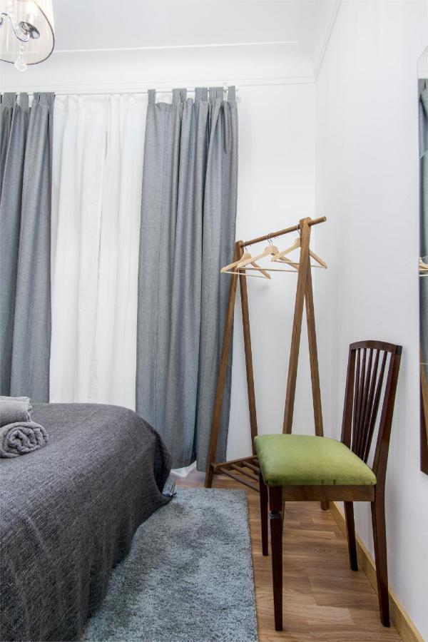 Sunny Apartment In A Typical Lisbon Neighborhood Exterior photo